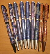 Rainbow of pens