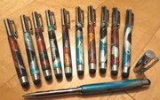Telescoping stylus/pens